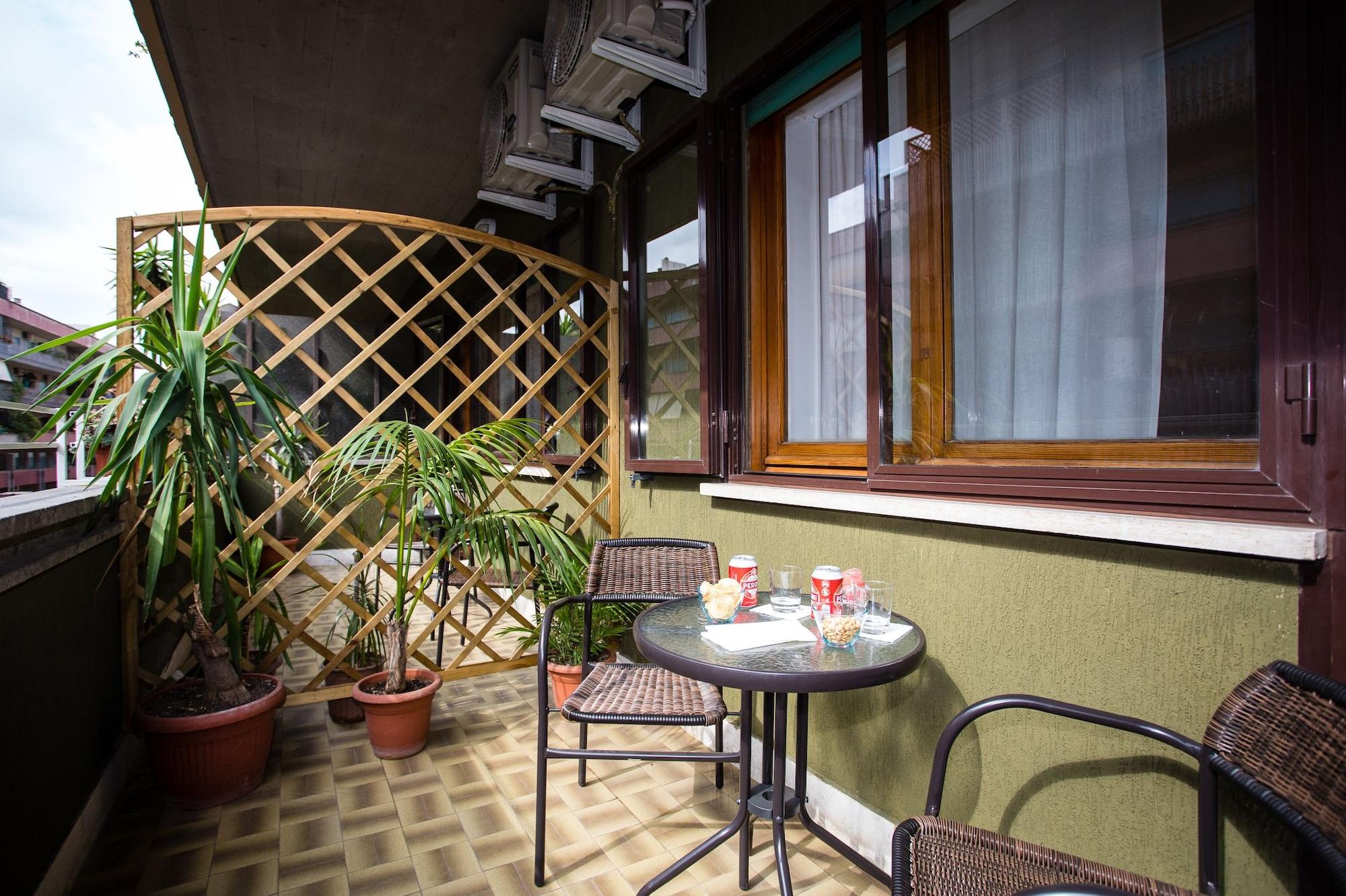 Trastevere'S Friends Rome Bagian luar foto